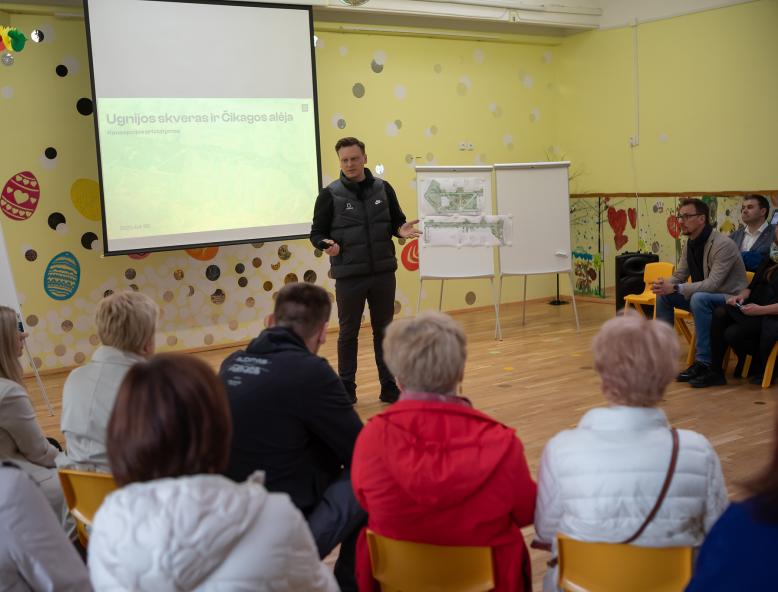 Po diskusijų su gyventojais pristatyta, kaip galėtų keistis Ugnijos skveras ir Čikagos alėja Pašilaičiuose